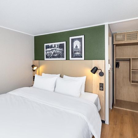 Campanile Nature - Lille Est Villeneuve-D'Ascq Exterior photo