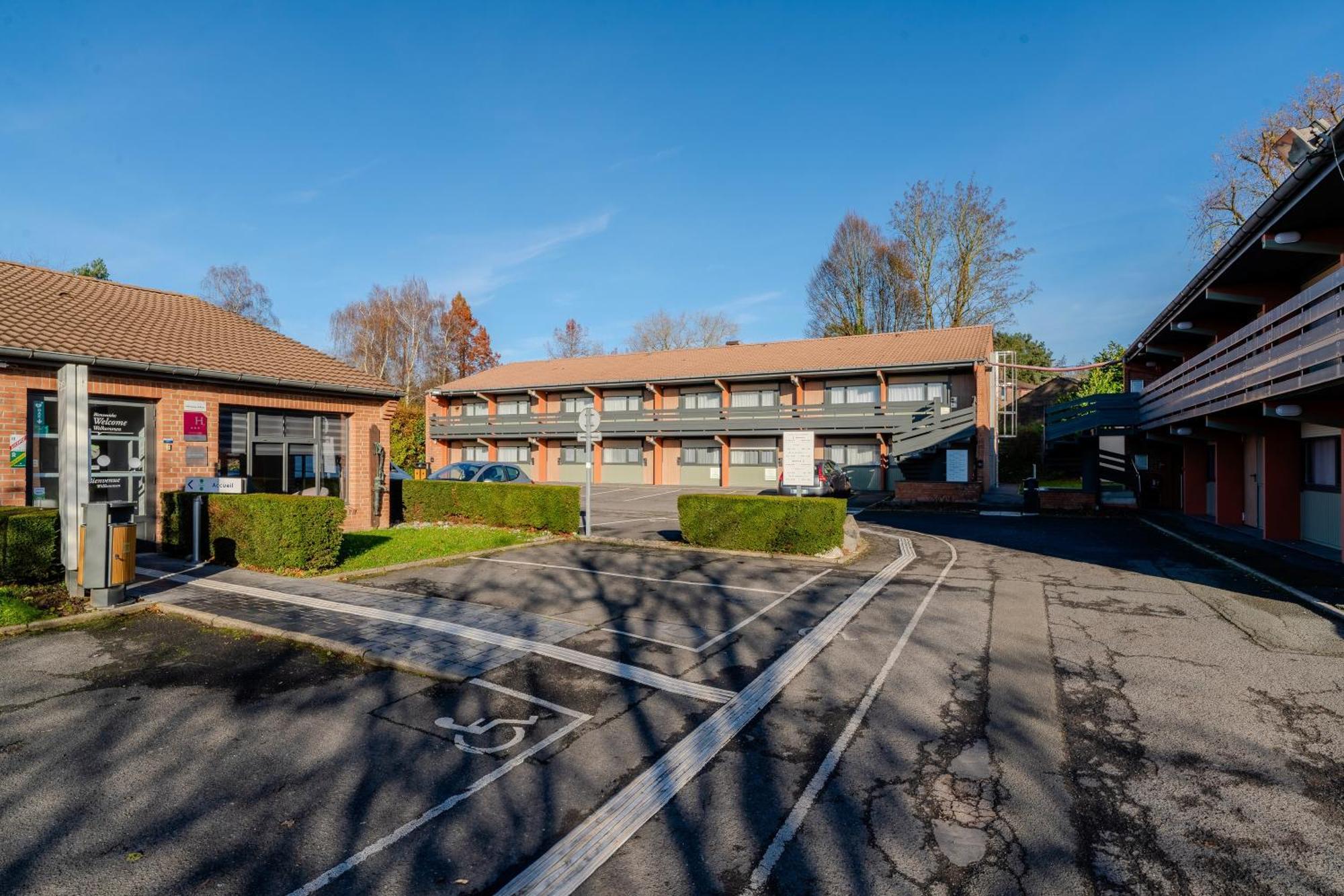Campanile Nature - Lille Est Villeneuve-D'Ascq Exterior photo